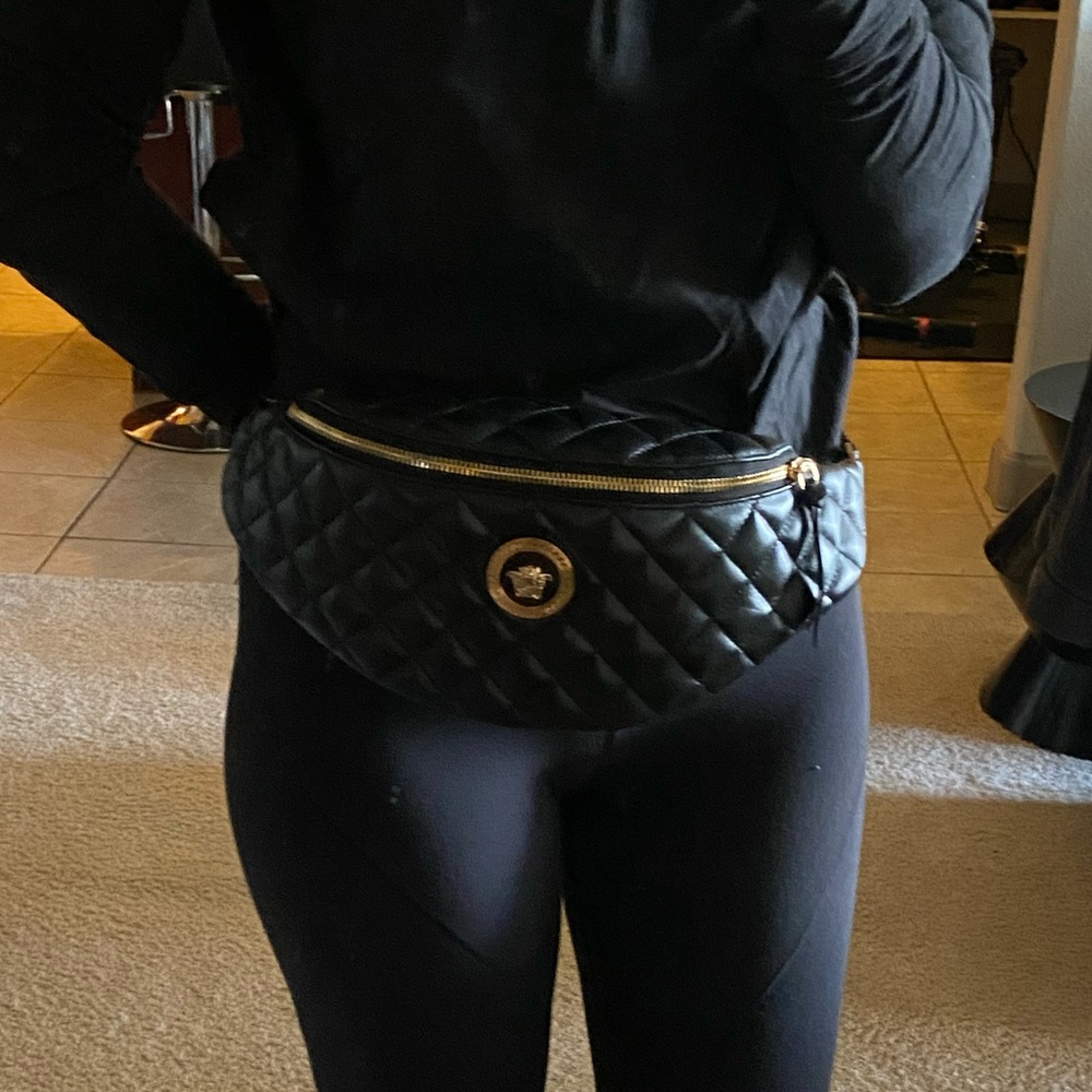 Versace Black Quilted Bum Bag, Belt Bag, Crossbody Chest Bag - Picture 11 of 12